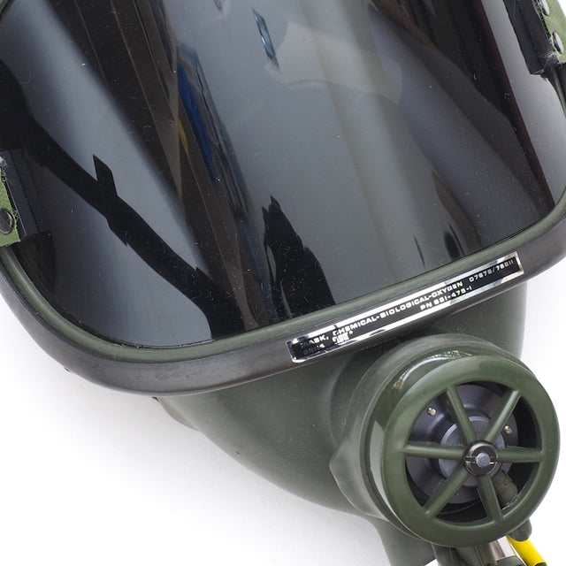 US (US military release product) [Made by SCOTT] [Used item] Chemical Biological Oxgen Mask US military real chemical biological oxygen mask
