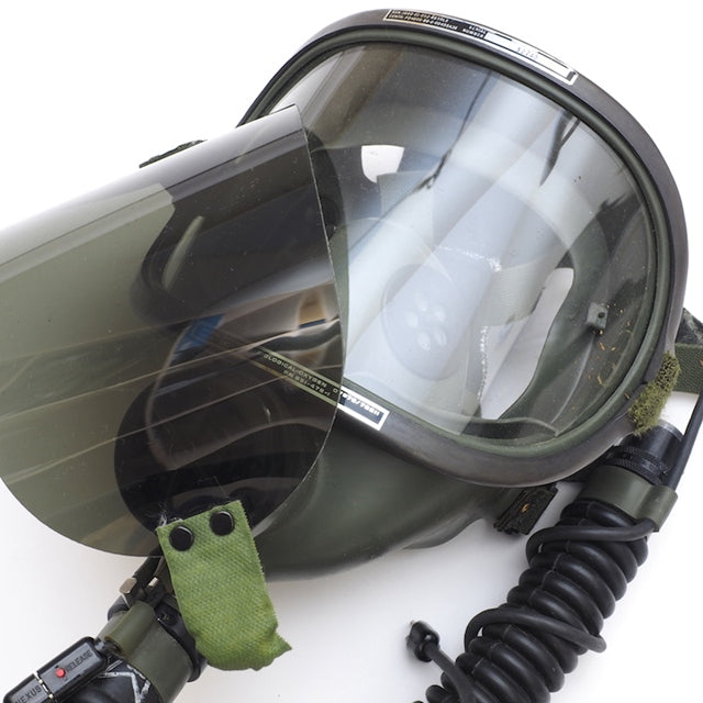 US (US military release product) [Made by SCOTT] [Used item] Chemical Biological Oxgen Mask US military real chemical biological oxygen mask
