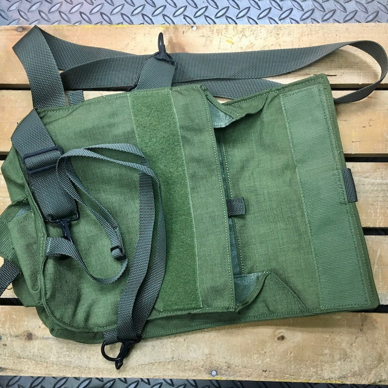 US (US military release product) nylon gas mask bag OD