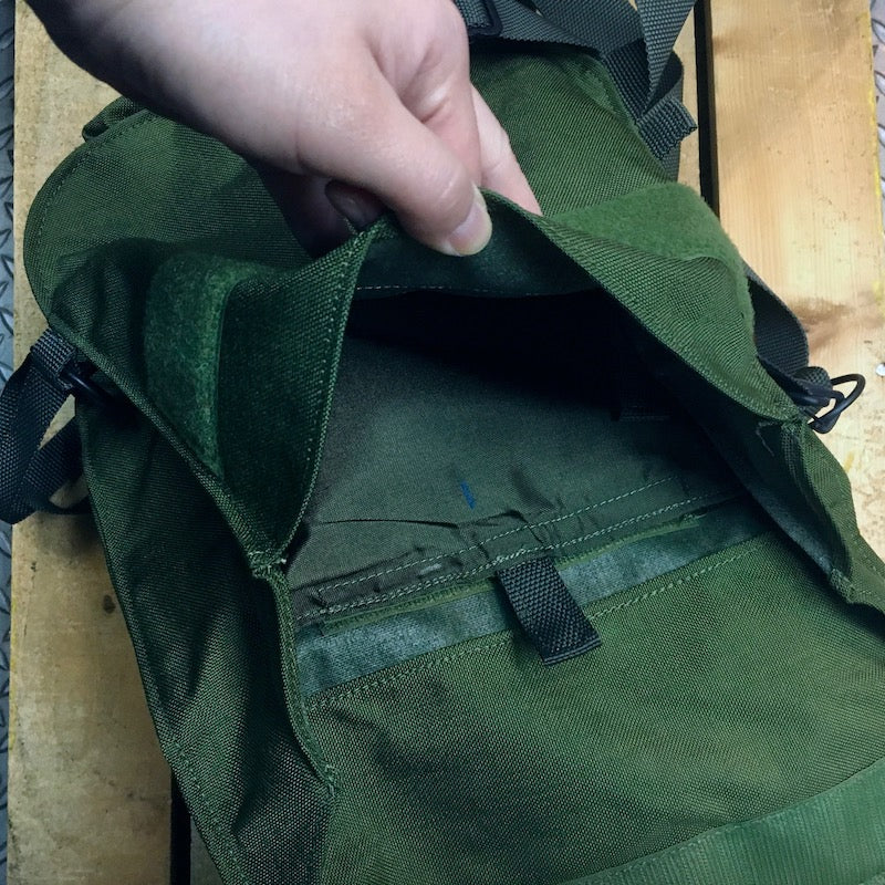 US (US military release product) nylon gas mask bag OD