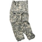 US （米軍実物）GEN3 Level6  BOTTOM EXTREME COLD WET WEATHER TROUSERS ECWCS 防水パンツ[コーデュラナイロン補強][ACU][新品]