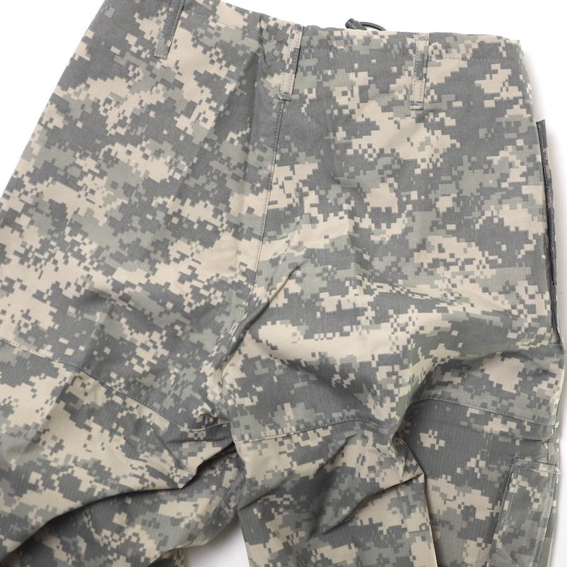 US (actual US military) GEN3 Level6 BOTTOM EXTREME COLD WET WEATHER TROUSERS ECWCS waterproof pants [Cordura nylon reinforcement] [ACU] [New]