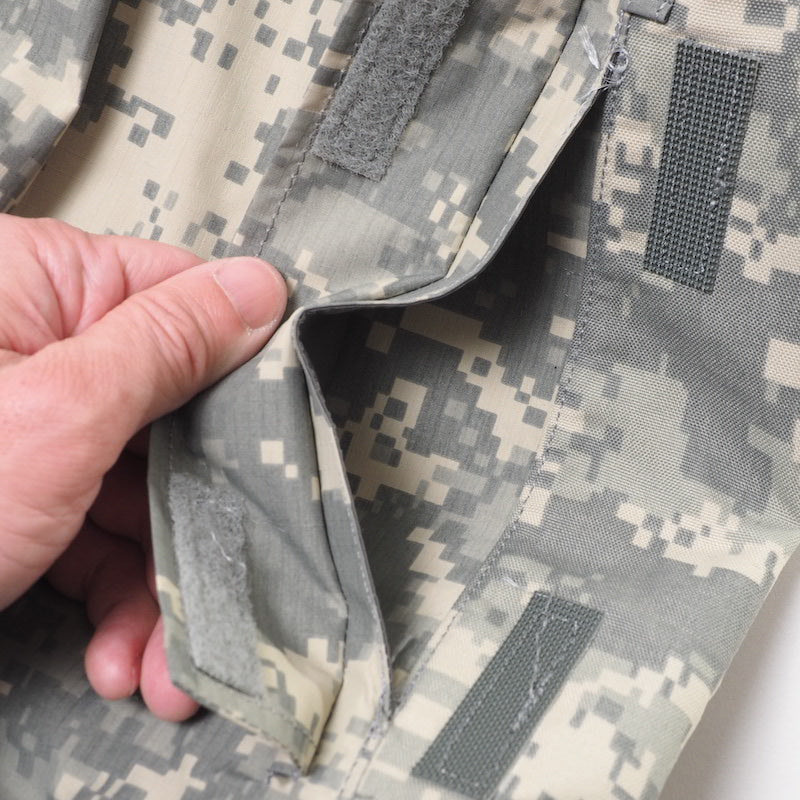 US (actual US military) GEN3 Level6 BOTTOM EXTREME COLD WET WEATHER TROUSERS ECWCS waterproof pants [Cordura nylon reinforcement] [ACU] [New]