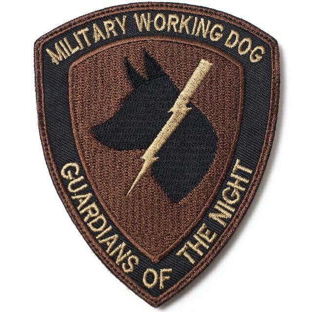 Military Patch（ミリタリーパッチ）シールド型 MILITARY WORKING DOG スパイスブラウン OCP [フック付き]【レターパックプラス対応】【レターパックライト対応】