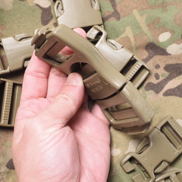 US（米軍放出品）バックルリペアキット 9ピースセット [OCP Multicam][Buckle Set]【レターパックプラス対応】