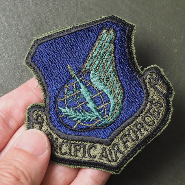 Military Patch（ミリタリーパッチ）PACIFIC AIR FORCE カットエッジ [サブデュード]【レターパックプラス対応】【レターパックライト対応】