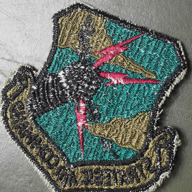 Military Patch（ミリタリーパッチ）STRATEGIC AIR COMMAND 戦略航空軍団 カットエッジ [サブデュード]【レターパックプラス対応】【レターパックライト対応】