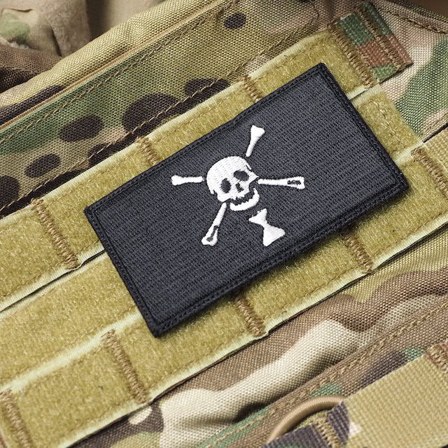 Military Patch（ミリタリーパッチ）Emanuel Wynn Jolly Roger FLAG PATCH エマニュエル ウィン ジョリーロジャー 海賊旗 パッチ [フック付き]【レターパックプラス対応】【レターパックライト対応】