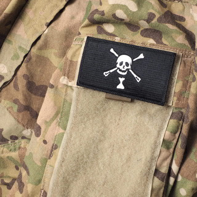 Military Patch（ミリタリーパッチ）Emanuel Wynn Jolly Roger FLAG PATCH エマニュエル ウィン ジョリーロジャー 海賊旗 パッチ [フック付き]【レターパックプラス対応】【レターパックライト対応】