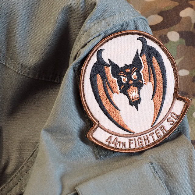 Military Patch（ミリタリーパッチ）44TH FIGHTER SQ デザート [フック