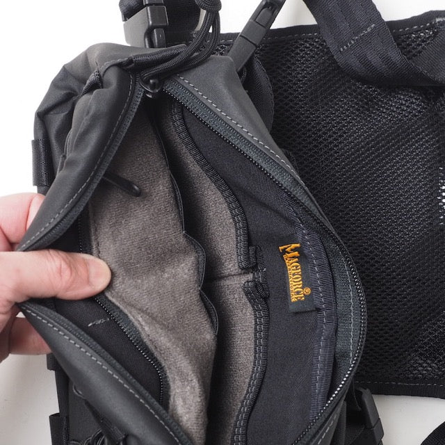 MAGFORCE Entourage Chest Rig Black [MF-3571] [Entourage Chest Rig] [500D Nylon PVC Coating]