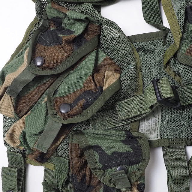 US (U.S. Military Surplus) Enhanced Load Bearing Vest Woodland [Late Model Load Bearing Vest Woodland]