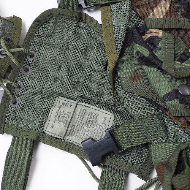 US（米軍放出品）Enhanced Load Bearing Vest Woodland [後期型ロード