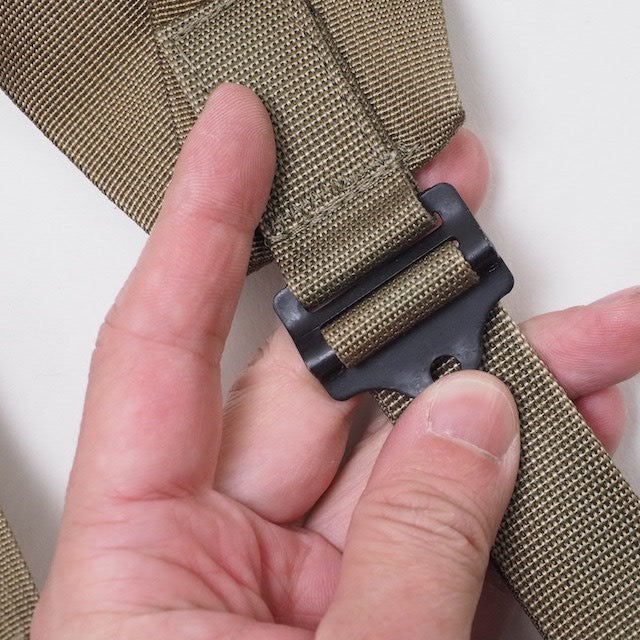 US（米軍放出品）タクティカルアサルトパネル チェストハーネス [Multicam][LBT-2586 TAP][Tactical Assault Panel Chest Harness]