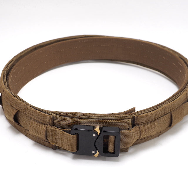 ORDNANCE TACTICAL OKINAWA（オードナンス）PISTOL BELT MOLLE SYSTEM [Coyote] ブラックバックル仕様 [Mサイズ、Lサイズ][MOLLE][Austri Alpin]
