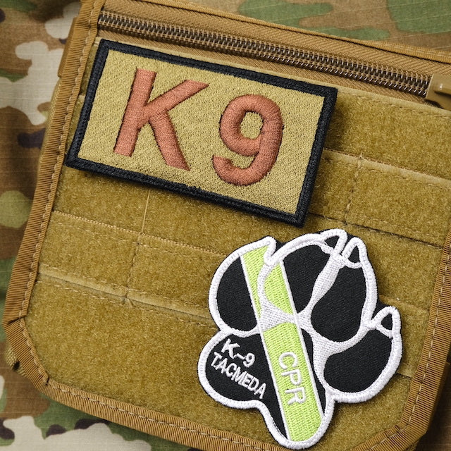 Military Patch（ミリタリーパッチ）K-9 フットプリント CPR パッチ [フック付き]【レターパックプラス対応】【レターパックライト対応】