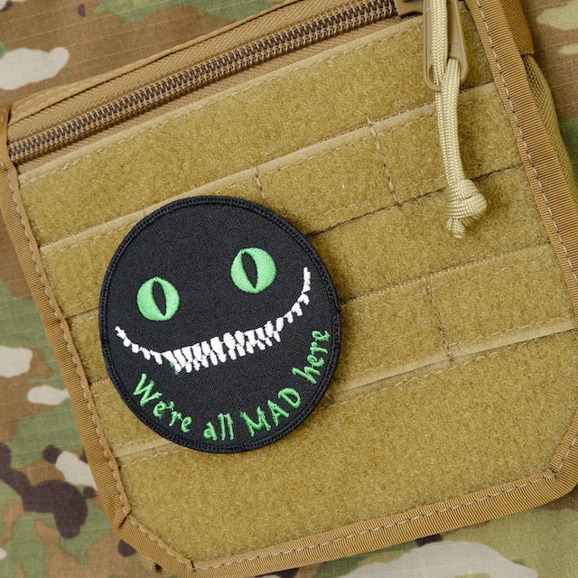 Military Patch（ミリタリーパッチ）We're all Mad here ラウンド [フック付き]【レターパックプラス対応】【レターパックライト対応】