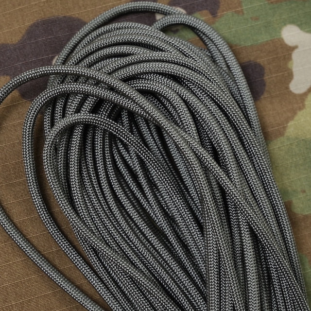 Military（ミリタリー）550 パラコード タイプ3 Foliage Green [50ft 15m][550 Paracord Type III 550 Cord]【レターパックプラス対応】【レターパックライト対応】