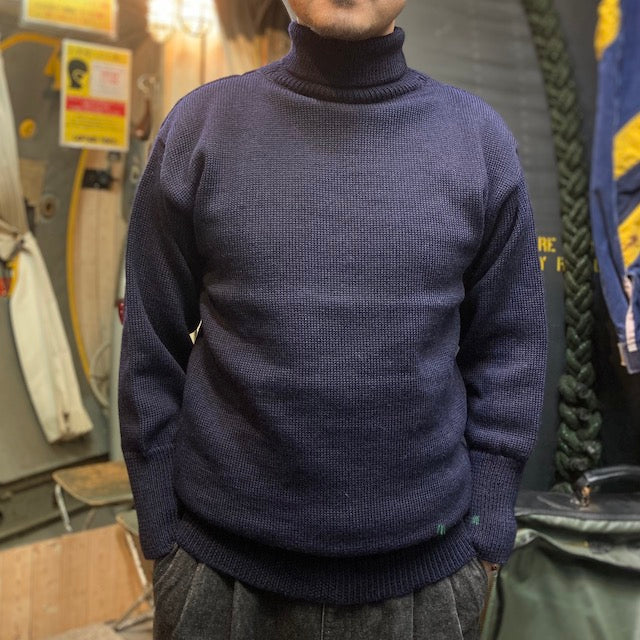 KEMPTON（ケンプトン）NIFFI SERIES イギリス海軍 サブマリン セーター ROLL NECK [NAVY][NATURAL]