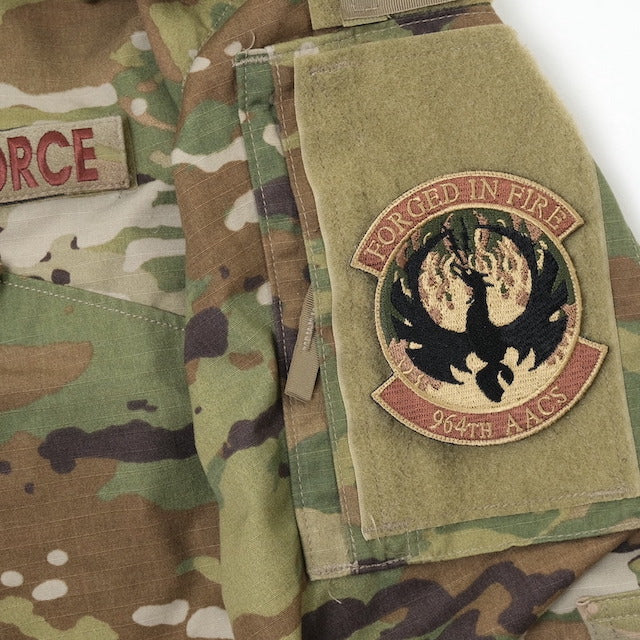 Military Patch（ミリタリーパッチ）964th AACS FORGED IN FIRE パッチ [2種][フルカラー][OCP] [フック付き]【レターパックプラス対応】【レターパックライト対応】