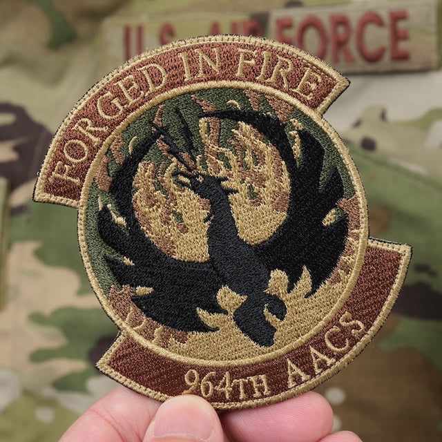 Military Patch（ミリタリーパッチ）964th AACS FORGED IN FIRE パッチ [2種][フルカラー][OCP] [フック付き]【レターパックプラス対応】【レターパックライト対応】