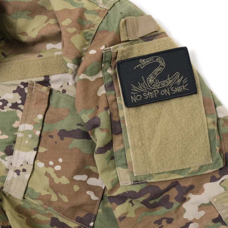 Military Patch NO STEP ON SNEK patch [4 colors] [With hook] [Compatible with Letter Pack Plus] [Compatible with Letter Pack Light]