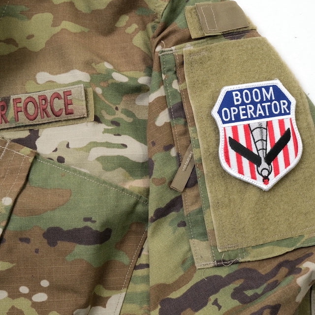 Military Patch（ミリタリーパッチ）BOOM OPERATOR KC-135 [2色][フック付き]【レターパックプラス対応】【レターパックライト対応】
