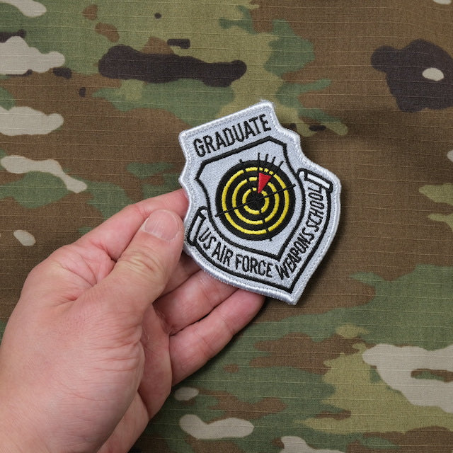 Military Patch（ミリタリーパッチ）GRADUATE USAF FIGHTER WEAPONS SCHOOL パッチ  [3色][フック付き]【レターパックプラス対応】【レターパックライト対応】