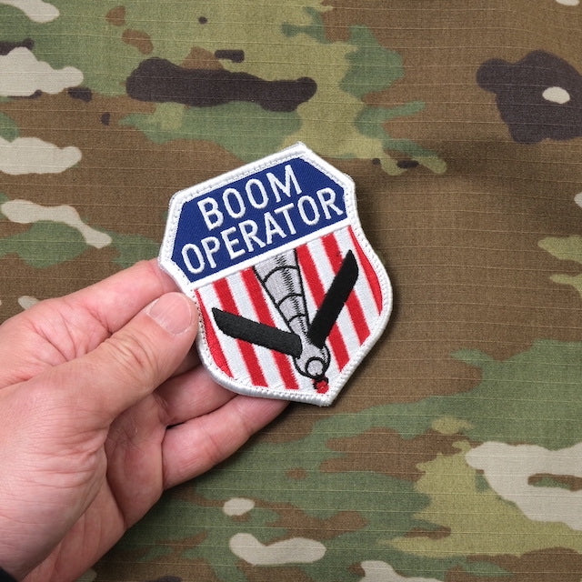 Military Patch（ミリタリーパッチ）BOOM OPERATOR KC-135 [2色][フック付き]【レターパックプラス対応】【レターパックライト対応】