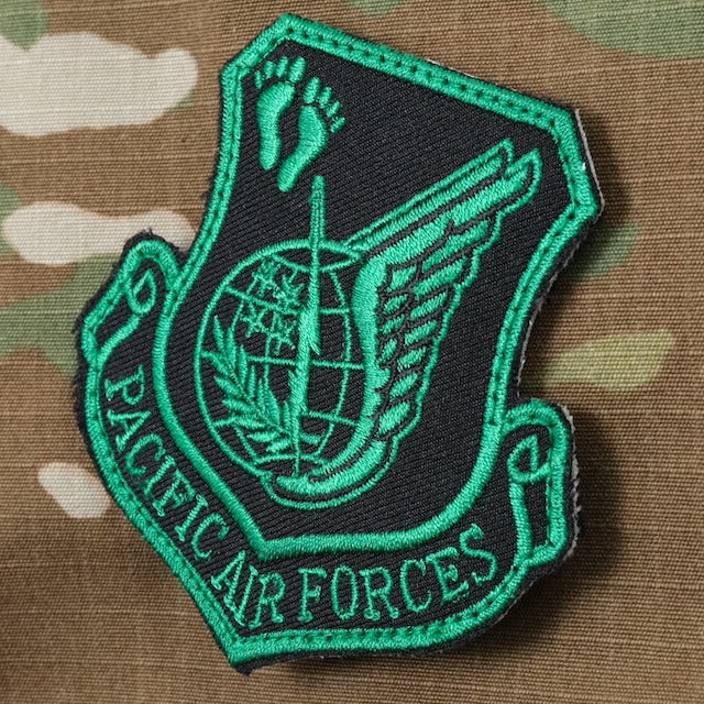 Military Patch（ミリタリーパッチ）PACIFIC AIR FORCE ジョリーグリーン NVG 2021 [フック付き]【レターパックプラス対応】【レターパックライト対応】