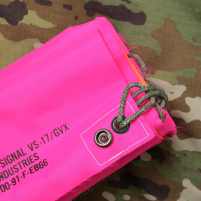 US (US military release product) signal panel [VS-17/GVX] [High Visibility Pink&amp;High Visibility Orange] [Letter Pack Plus compatible]