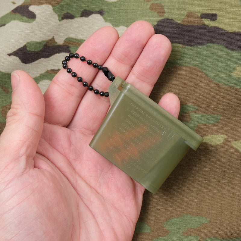 US (U.S. military release product) flange type ear plugs with carrying case [Letter Pack Plus compatible] [Letter Pack Light compatible]