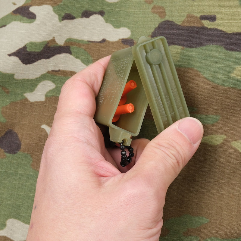 US (U.S. military release product) flange type ear plugs with carrying case [Letter Pack Plus compatible] [Letter Pack Light compatible]
