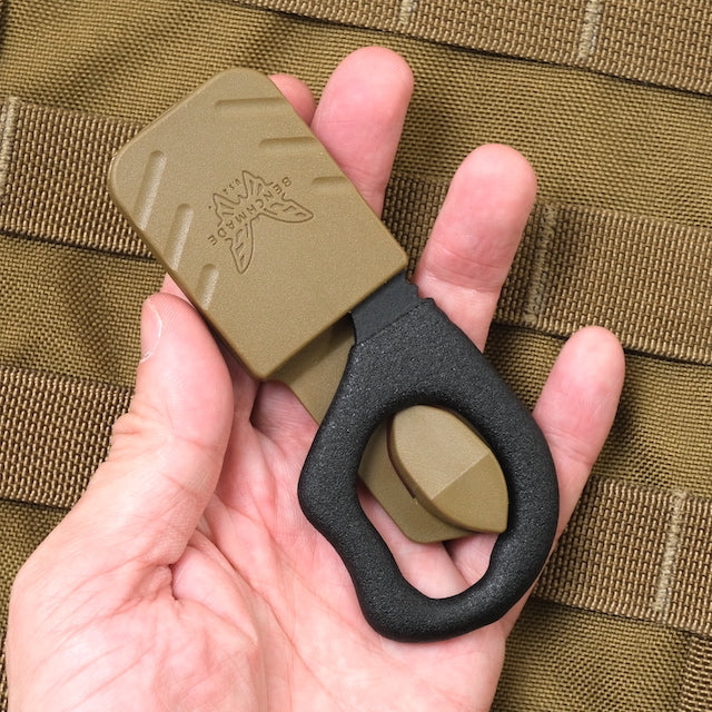 US（米軍放出品）BENCHMADE  ストラップカッター [Coyote][7 HOOK PERSONAL SAFETY CUTTERS]【レターパックプラス対応】【レターパックライト対応】
