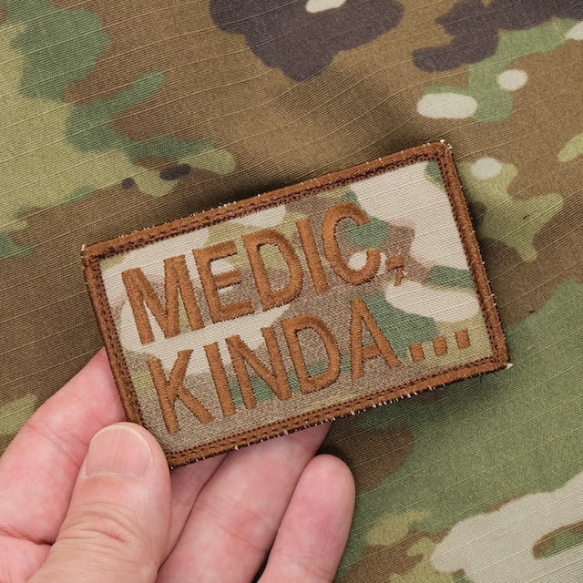 Military Patch MEDIC KINDA... Patch [2 colors] [With hook] [Compatible with Letter Pack Plus] [Compatible with Letter Pack Light]