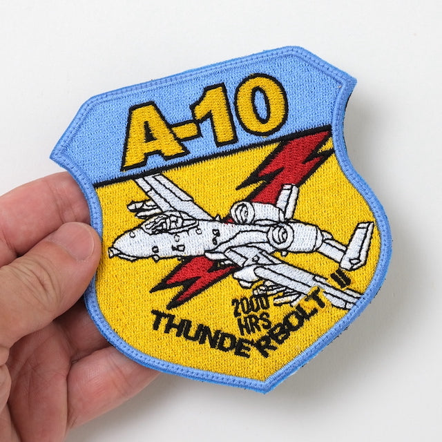 Military Patch（ミリタリーパッチ）A-10 2000 HOURS サンダーボルトパッチ  [ベルクロ付き]【レターパックプラス対応】【レターパックライト対応】