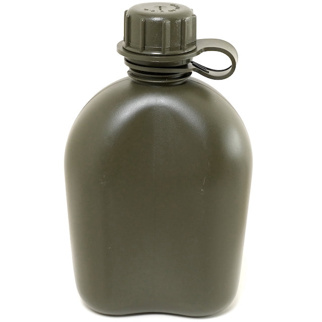 US (US military similar product) 1QT plastic canteen