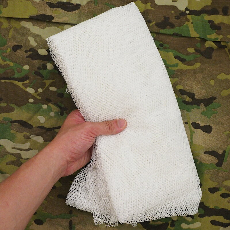 US (U.S. military release product) Individual Camo Net [Snow White Pattern] [Personal Portable Camouflage Net]