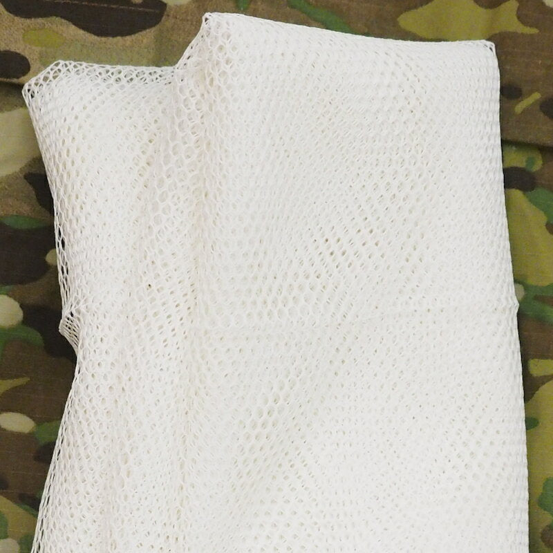 US(米軍放出品)Individual Camo Net [スノーホワイトパターン][個人携帯用カモフラージュネット]